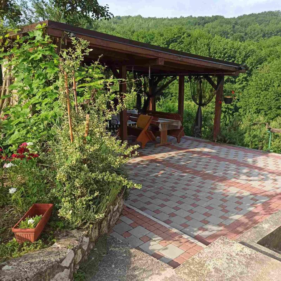 Guest House Bee Visoko Eksteriør billede