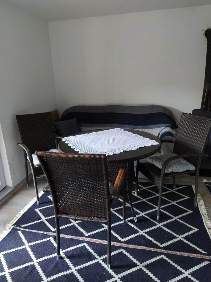 Guest House Bee Visoko Eksteriør billede